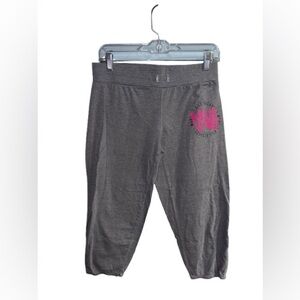 Flag nor fail Gray capri joggers